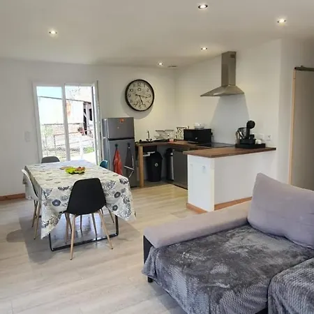 Le Ponton De Magny-en-Bessin