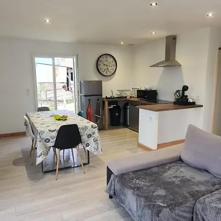 Vakantiehuis Le Ponton De *